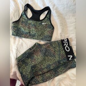 Child Medium- Nike Pro set. Gently used